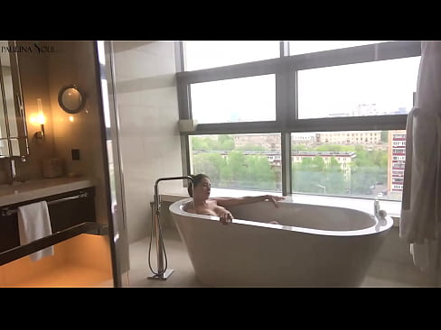 ❤️ Gagică imensă care își masturbează cu pasiune păsărica în baie ️  at ro.eviewporn-com.ru ﹏