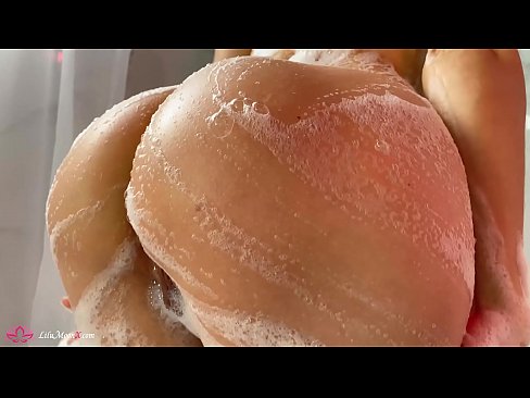 ❤️ Bruneta își masturbează păsărica cu un vibrator până la orgasm intens în duș ️ at ro.eviewporn-com.ru ﹏