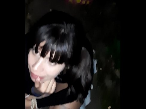 ❤️ Pe stradă penisul umflat în schimbul unor bomboane ️ at ro.eviewporn-com.ru ﹏