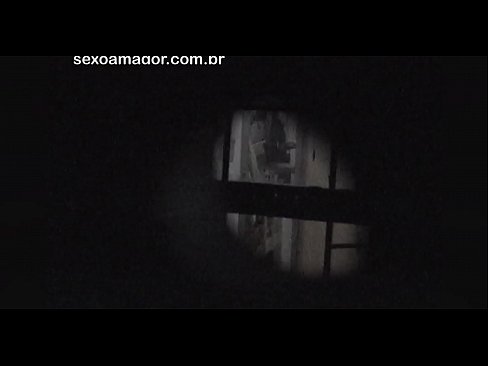 ❤️ Blondina este filmată în secret de un voyeur din cartier ascuns în spatele unor cărămizi goale ️  at ro.eviewporn-com.ru ﹏